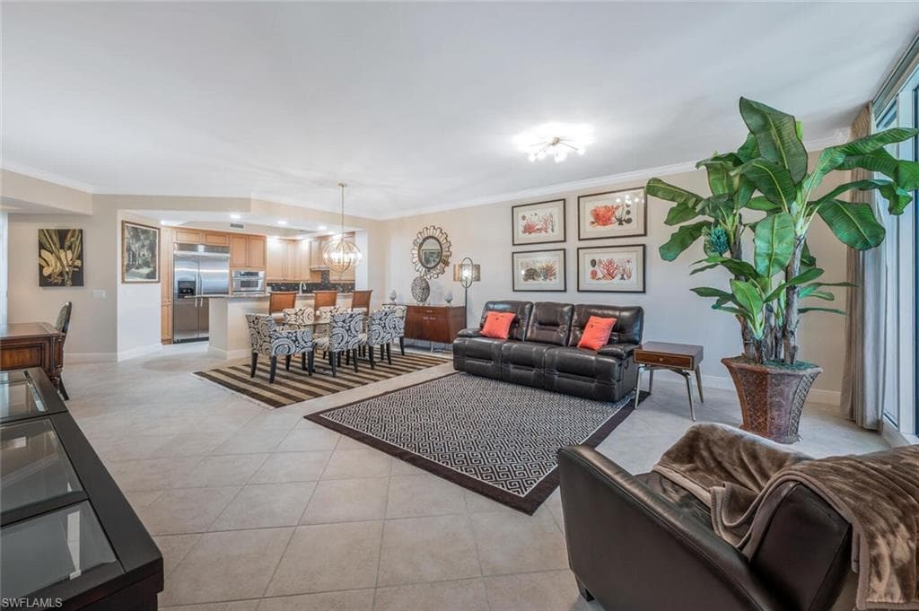 23850 Via Italia CIR 204-13