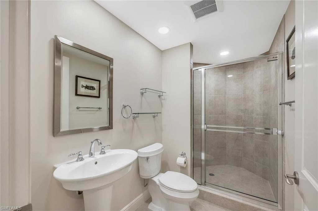 23850 Via Italia CIR 204-35