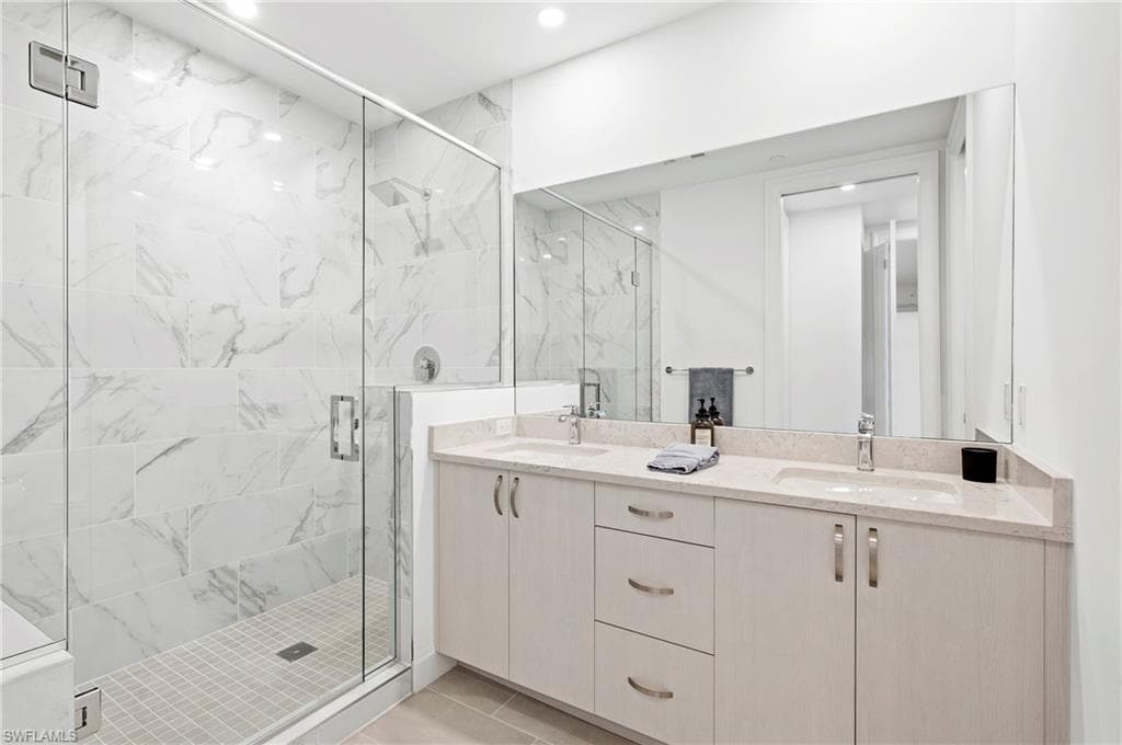 1125 Central AVE 463-14