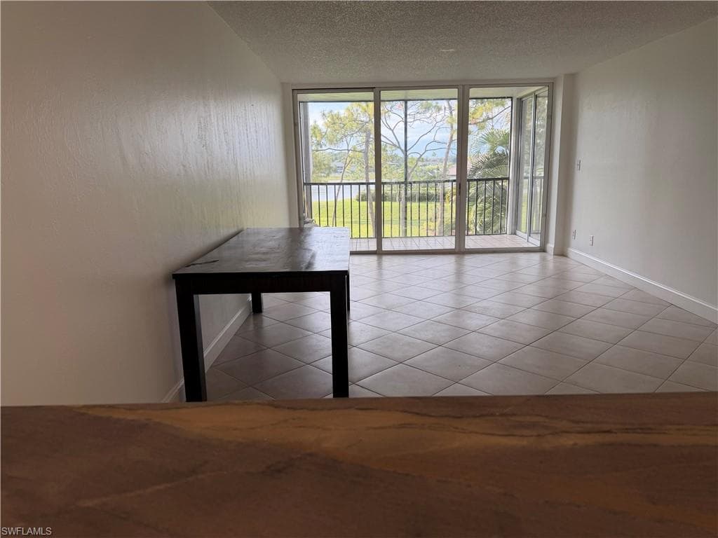 25806 Cockleshell DR C 313-2