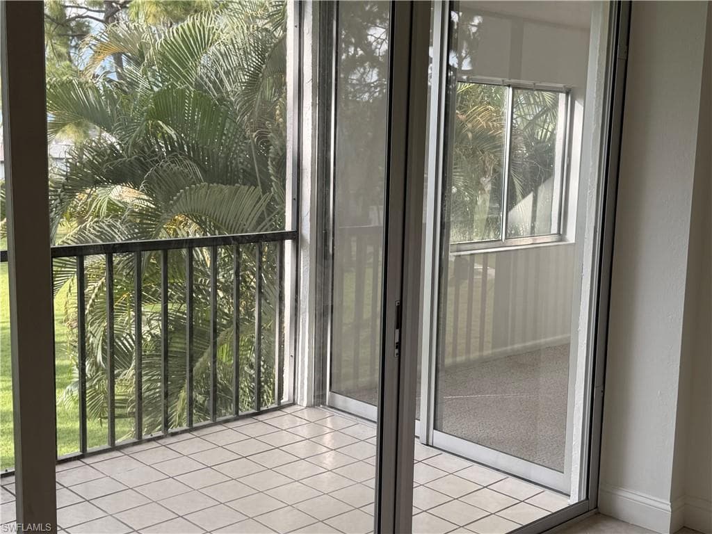 25806 Cockleshell DR C 313-4