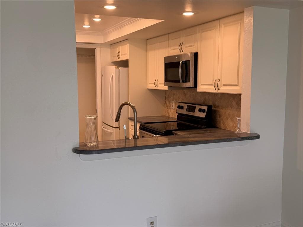 25806 Cockleshell DR C 313-8