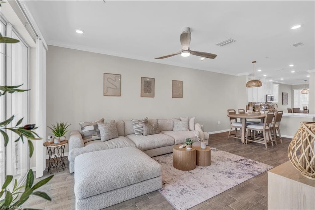 11771 Venetian Lagoon DR 103-13