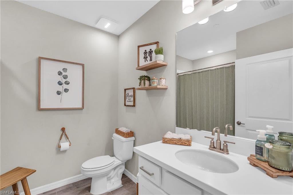11771 Venetian Lagoon DR 103-20