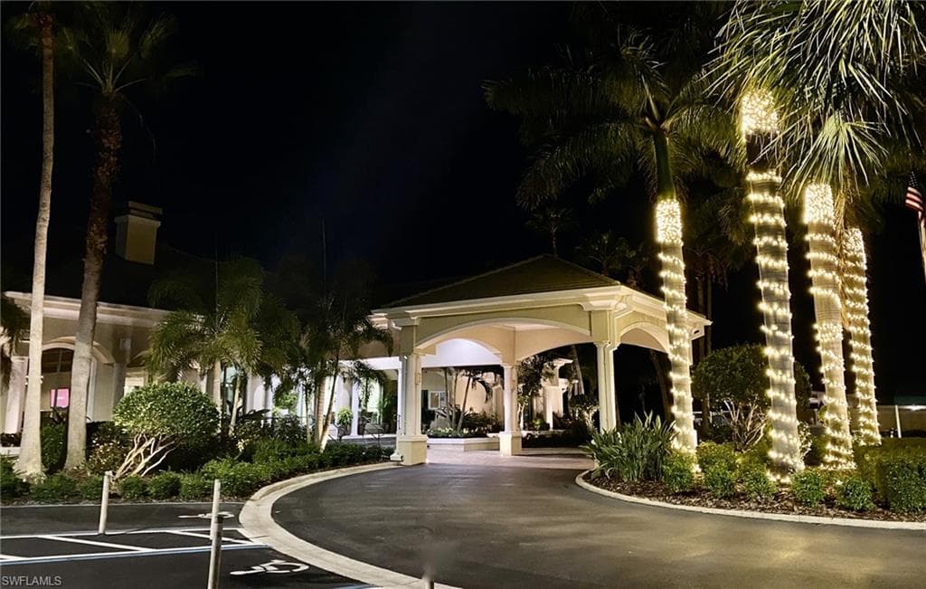 2700 Cypress Trace CIR 3134-35