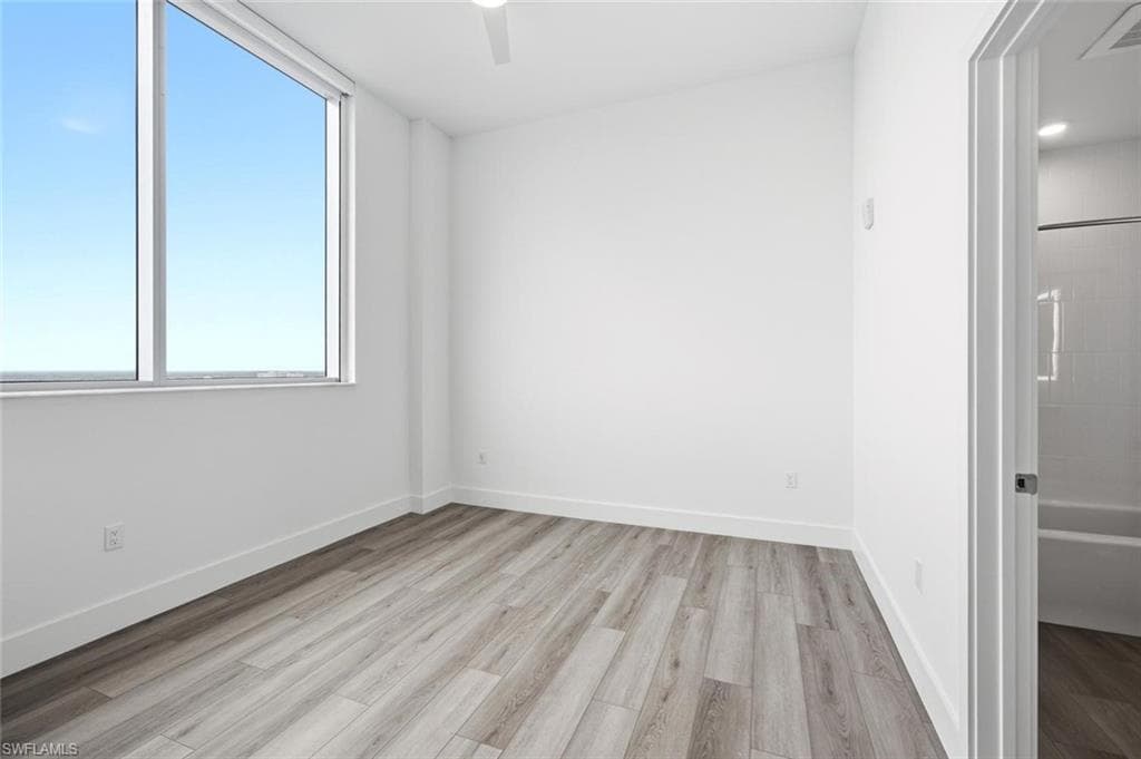 1950 Mayfair ST PH11-30