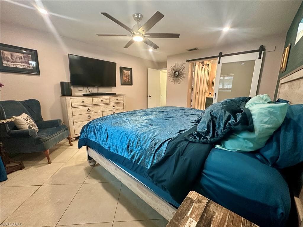 1495 Cranville SQ-9