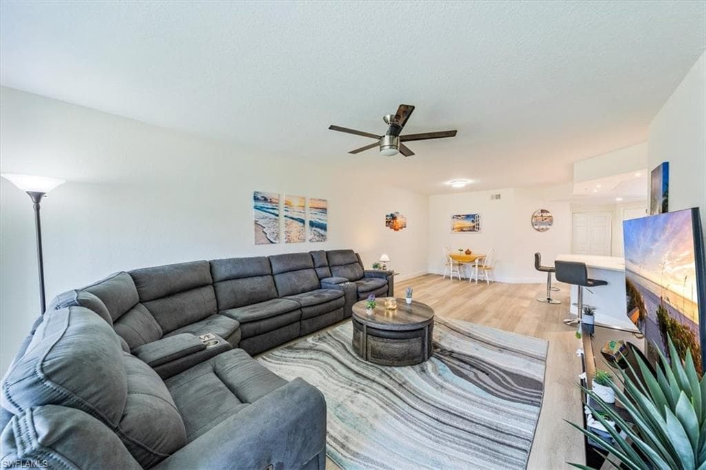 6914 Satinleaf RD N 103-3