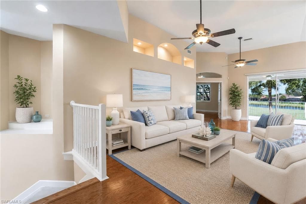 10462 Autumn Breeze DR 202-2