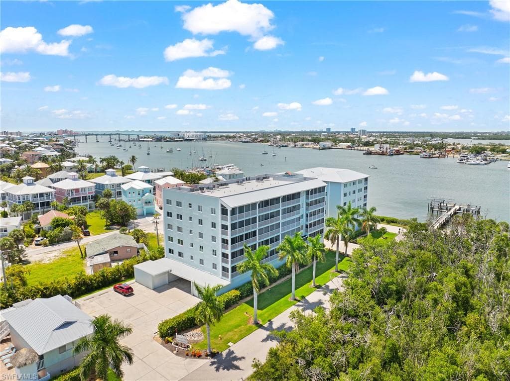 345 Mango ST 605-43