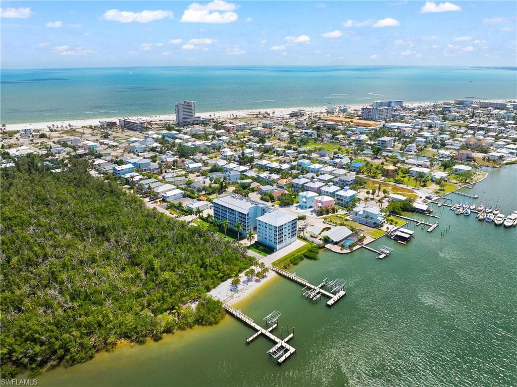 345 Mango ST 605-41