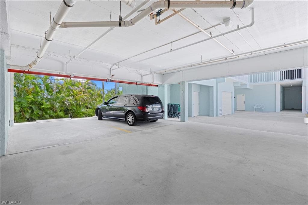 345 Mango ST 605-39