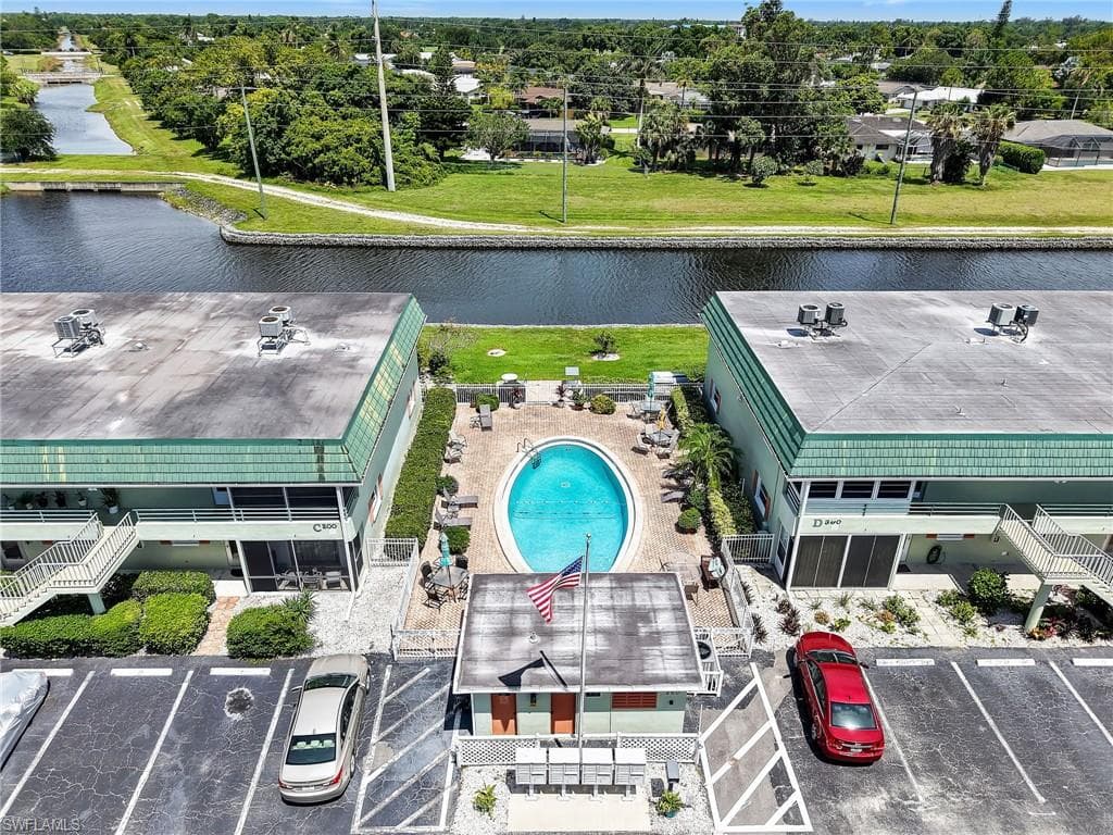 300 Valley Stream DR 8A-29