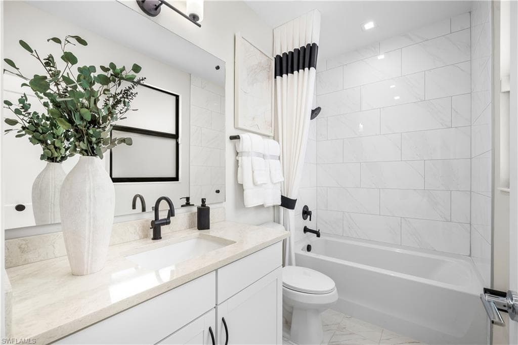 10952 Salt Bay WAY-36