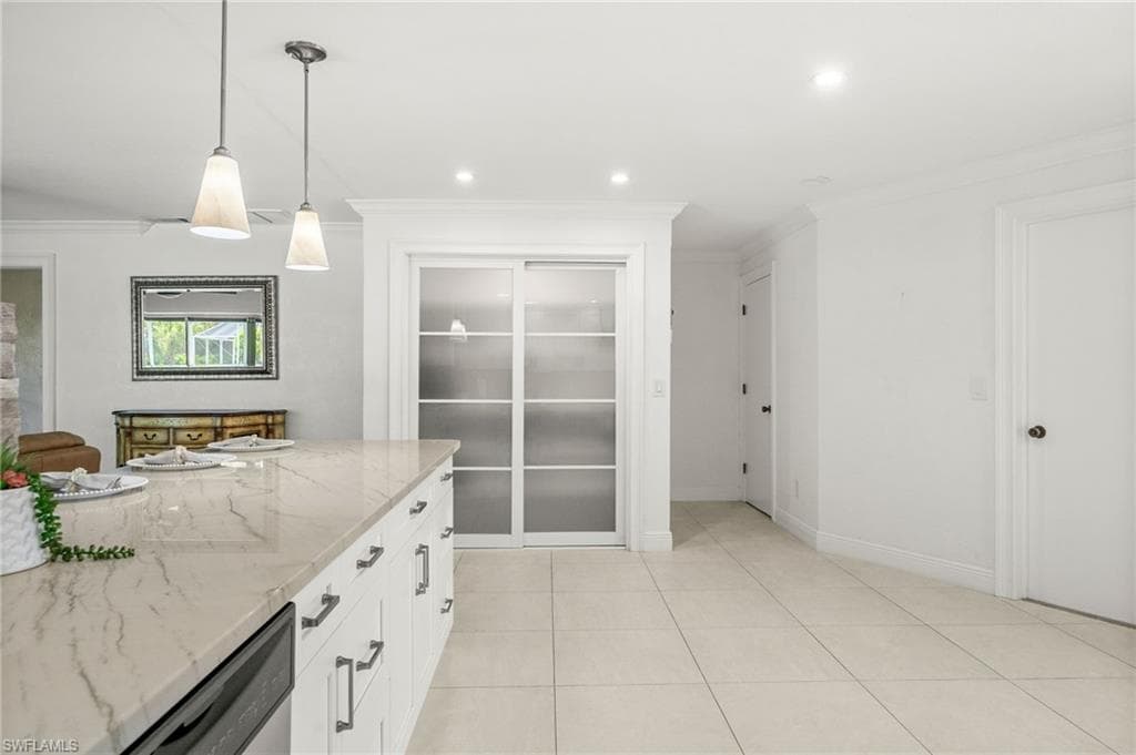 421 Palm River BLVD-7
