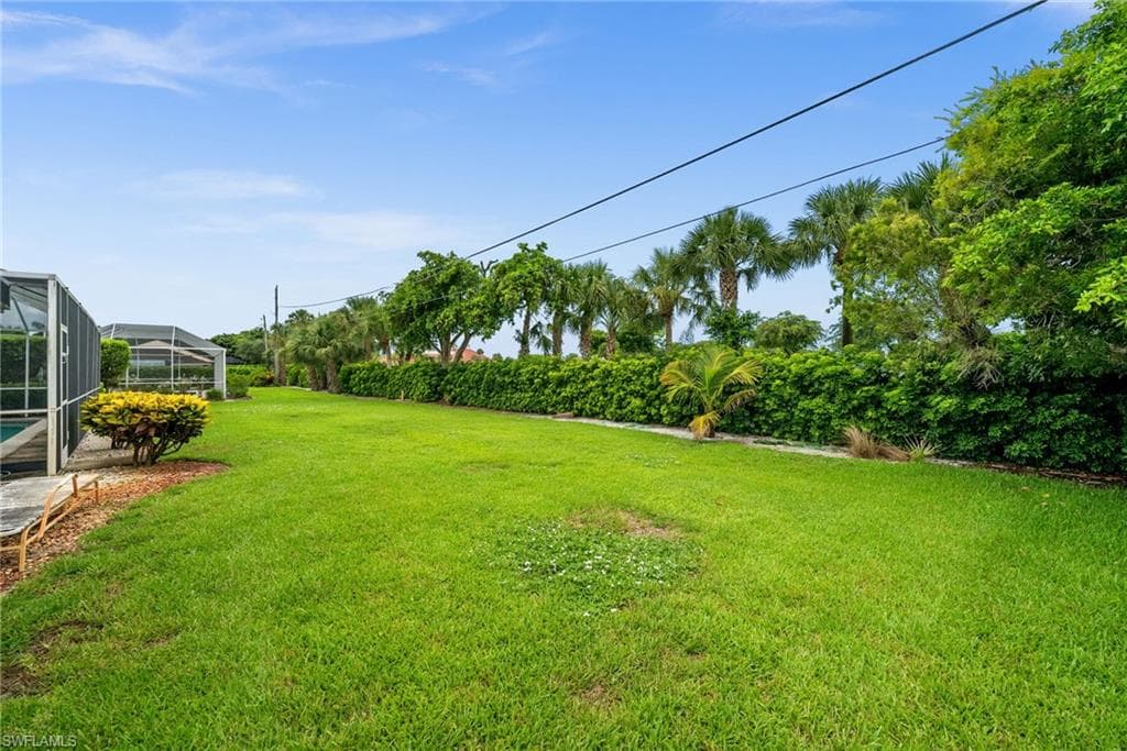 421 Palm River BLVD-33
