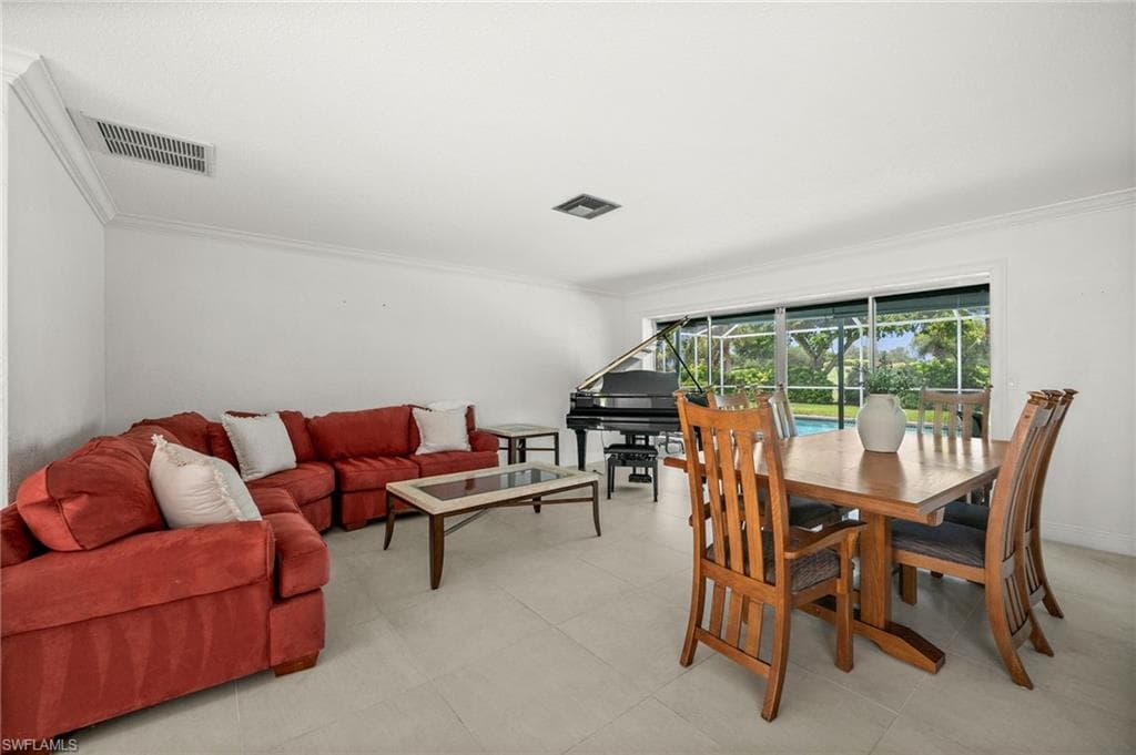 421 Palm River BLVD-15