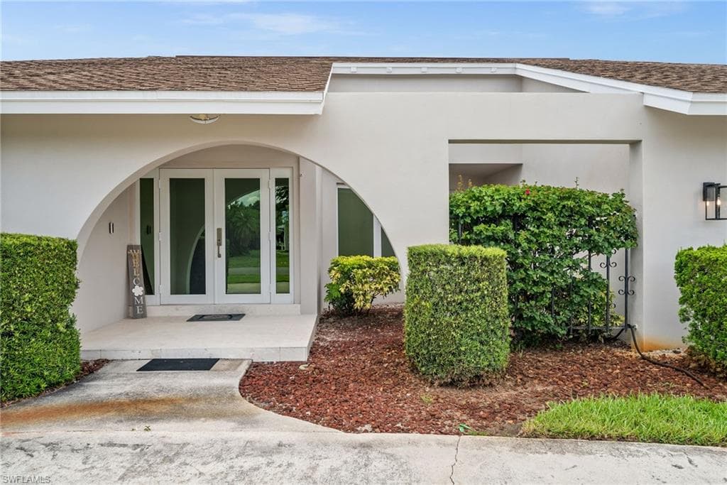 421 Palm River BLVD-35