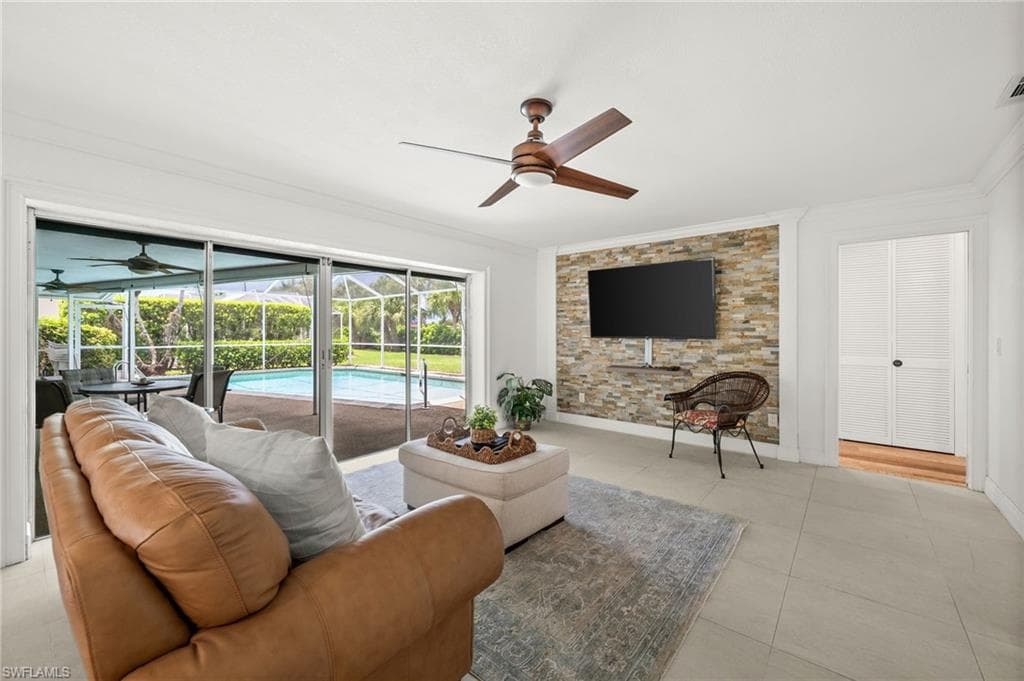 421 Palm River BLVD-8