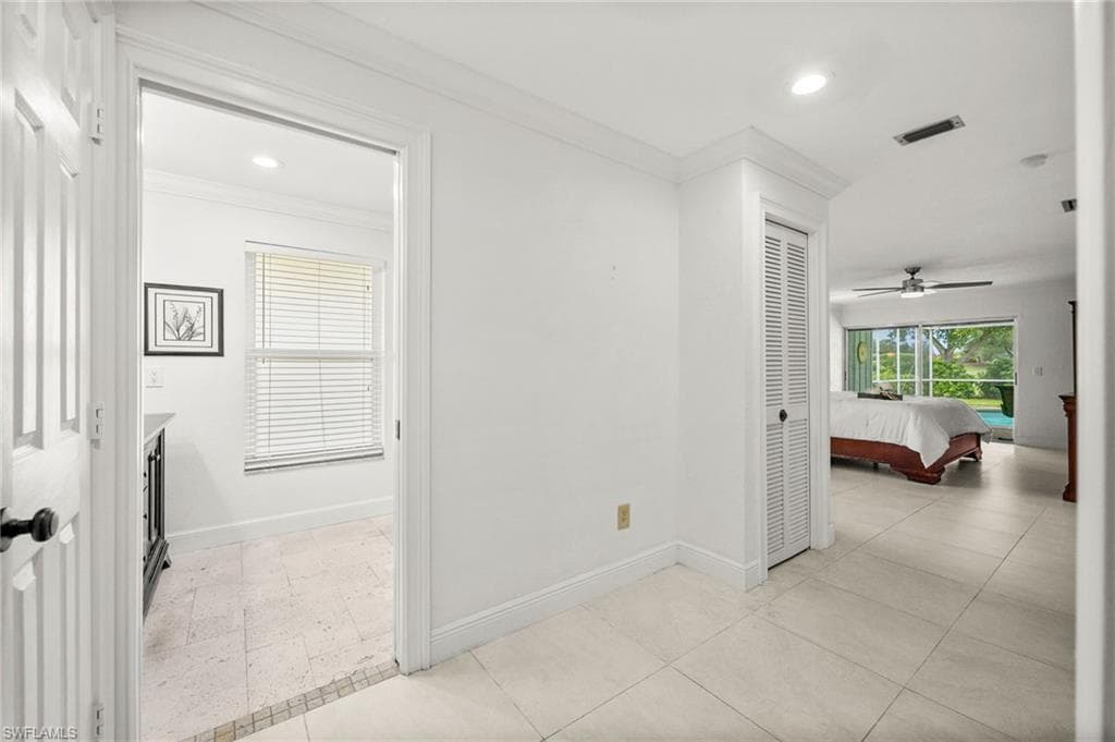 421 Palm River BLVD-21