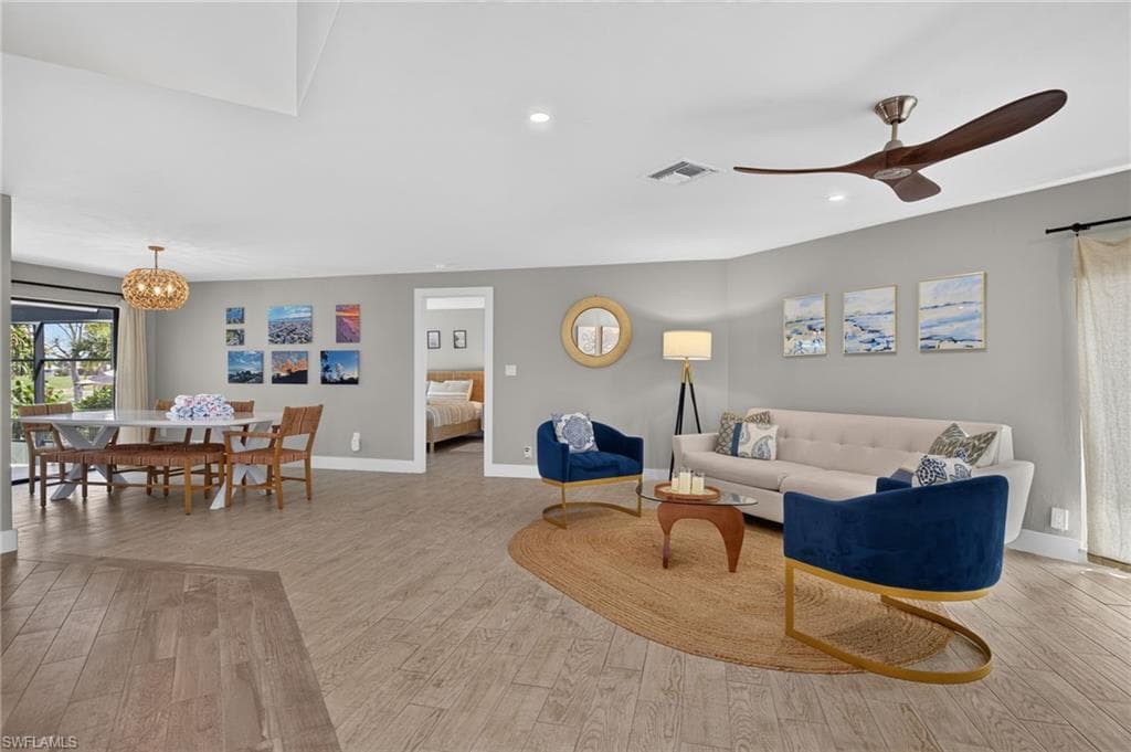 1206 Par View DR-8