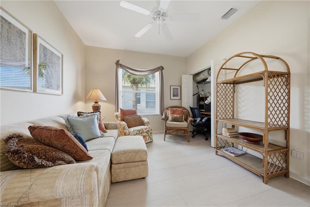 3320 Crown Pointe BLVD 201-30