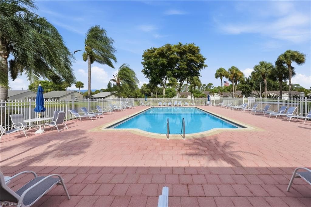 3320 Crown Pointe BLVD 201-40