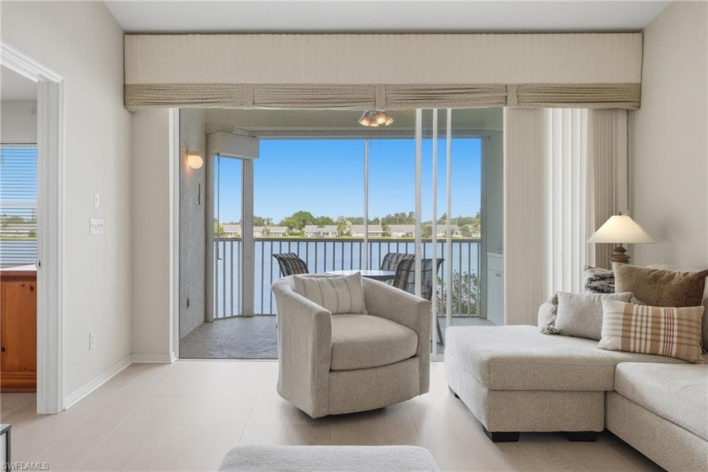3320 Crown Pointe BLVD 201-21