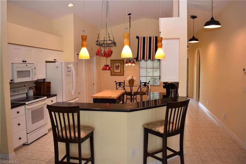 25817 Pebblecreek DR-6