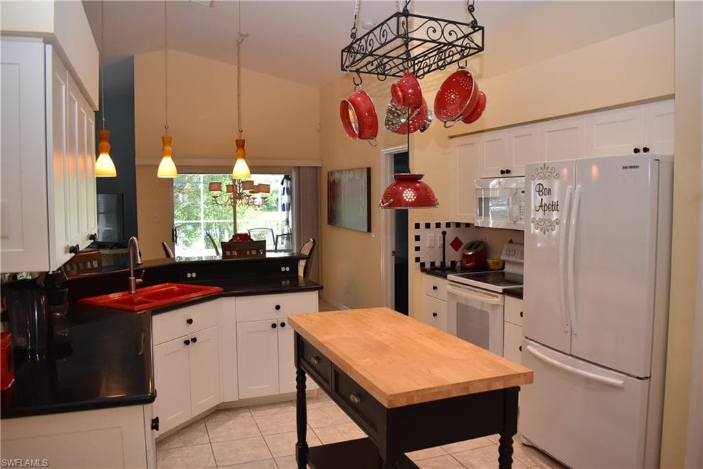 25817 Pebblecreek DR-4