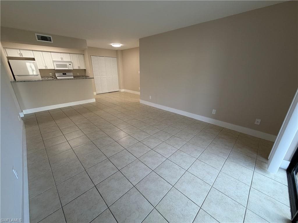 5317 Summerlin RD 1702-1