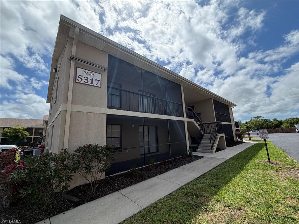 5317 Summerlin RD 1702-21