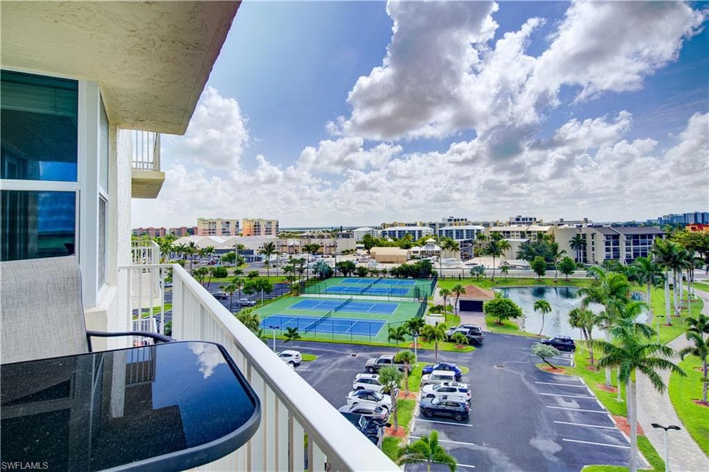 7330 Estero BLVD 601-16