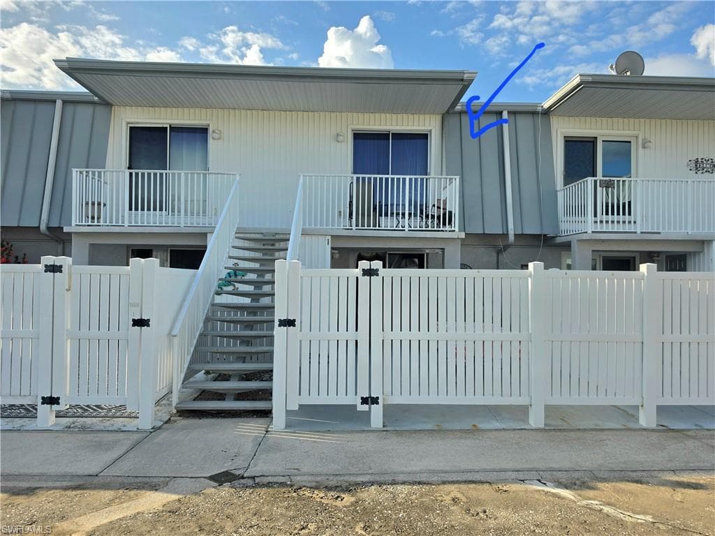 6777 Winkler RD 134-27