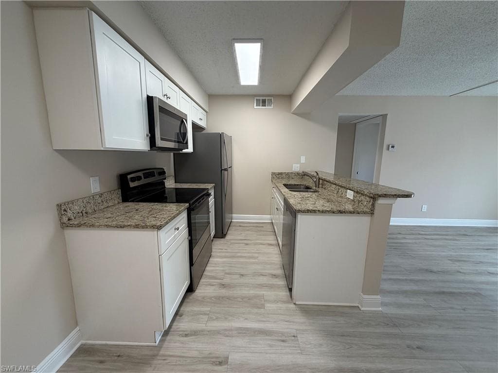 5315 Summerlin RD 1504-8