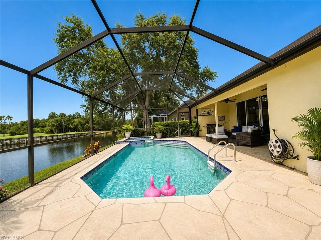 25151 Bay Cedar DR-23