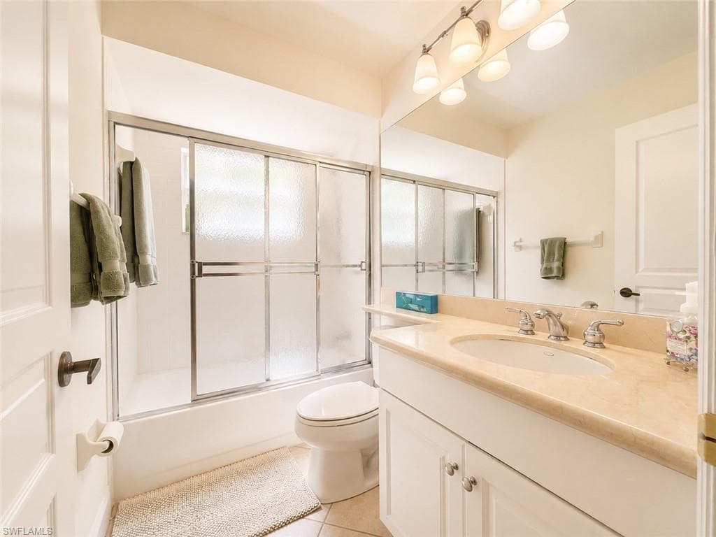 25151 Bay Cedar DR-20
