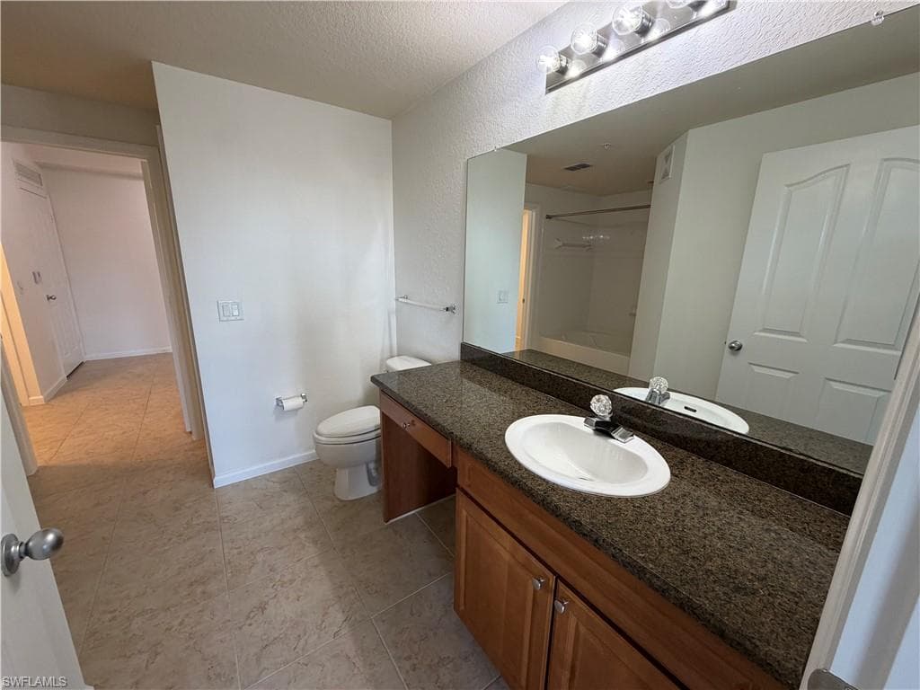 12970 Positano CIR 306-13