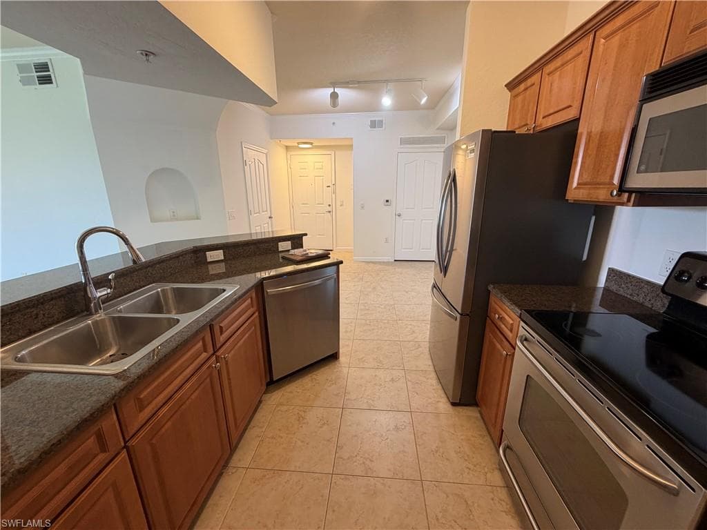 12970 Positano CIR 306-1