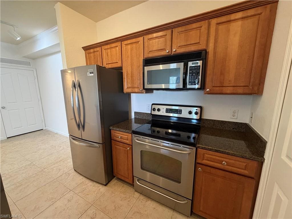 12970 Positano CIR 306-9