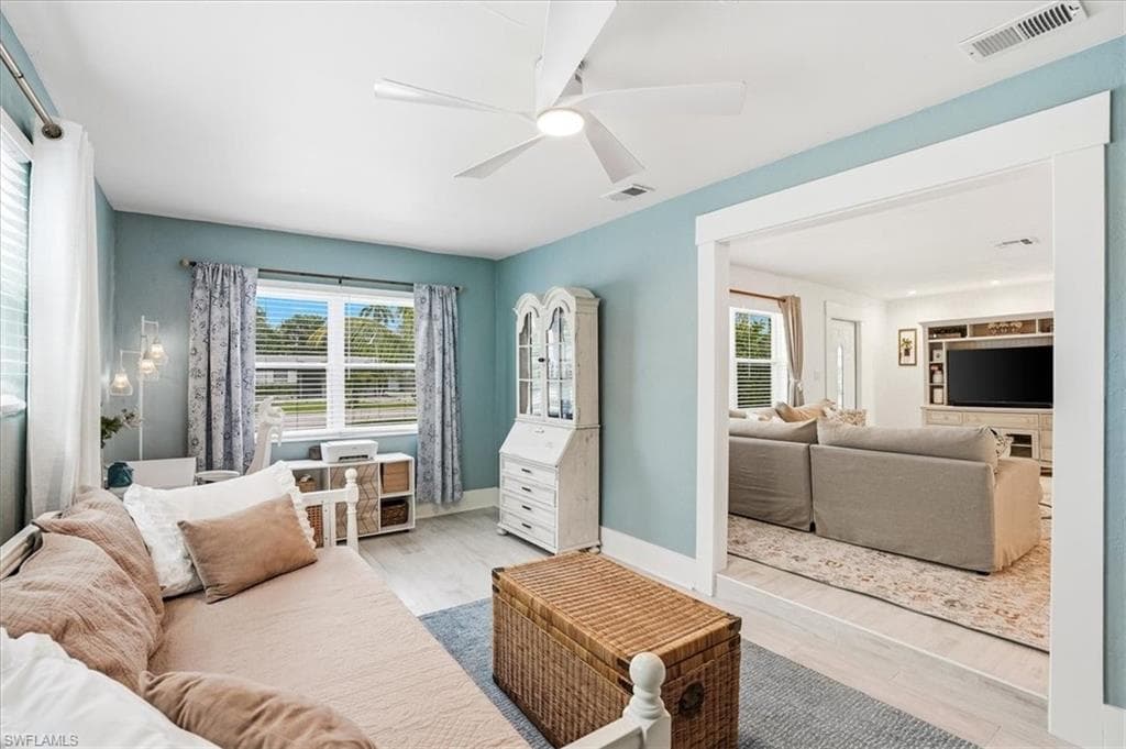 3880 Estey AVE-17