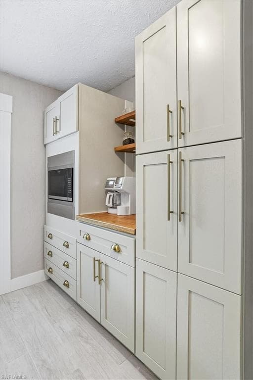 3880 Estey AVE-24