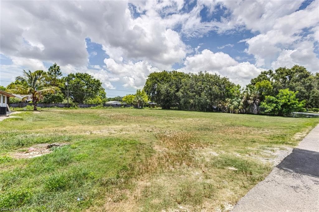 2171 Sunshine BLVD-7