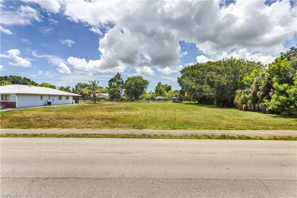 2171 Sunshine BLVD-11