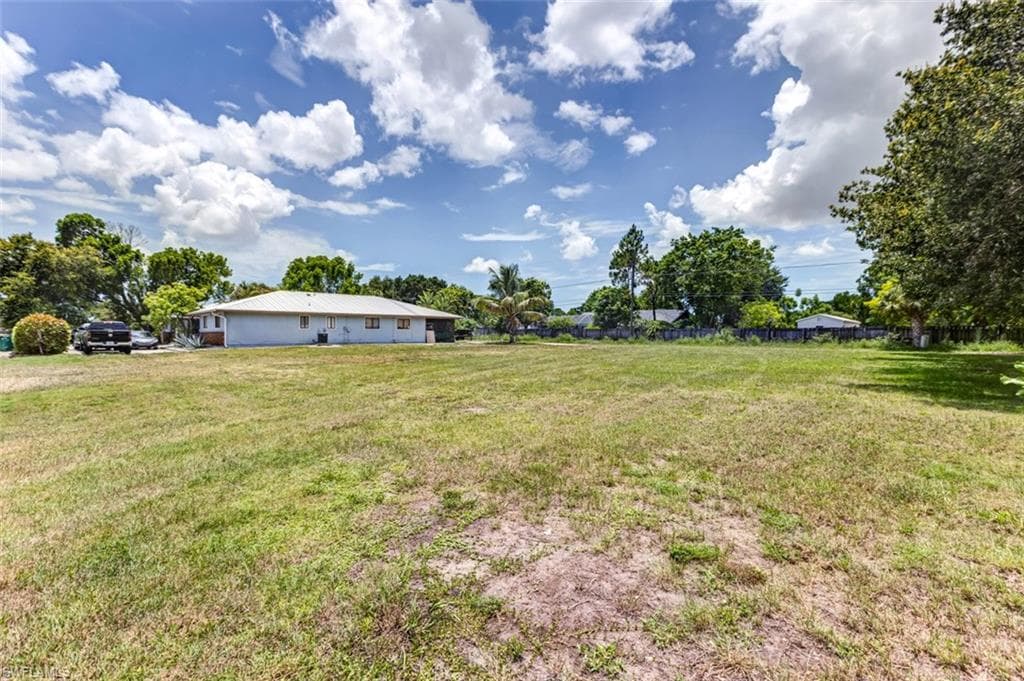 2171 Sunshine BLVD-4