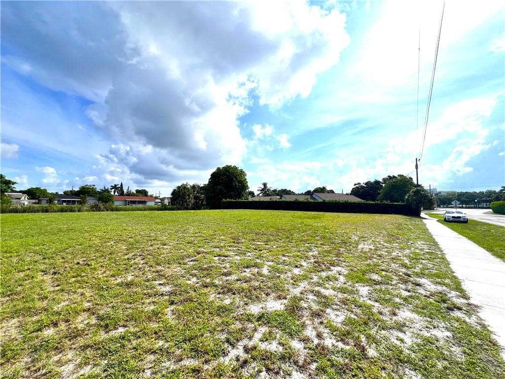 1359 Granada BLVD-4