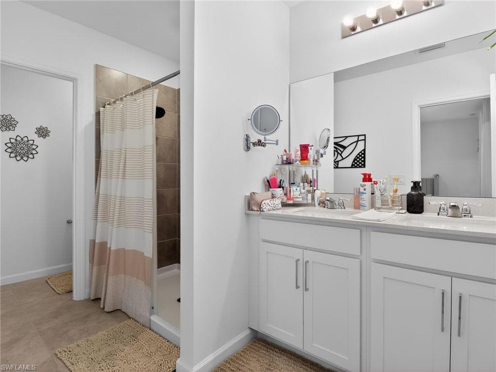 1672 Lake Jessup CIR-23