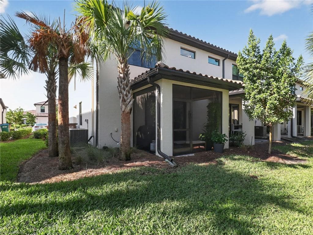 1672 Lake Jessup CIR-37