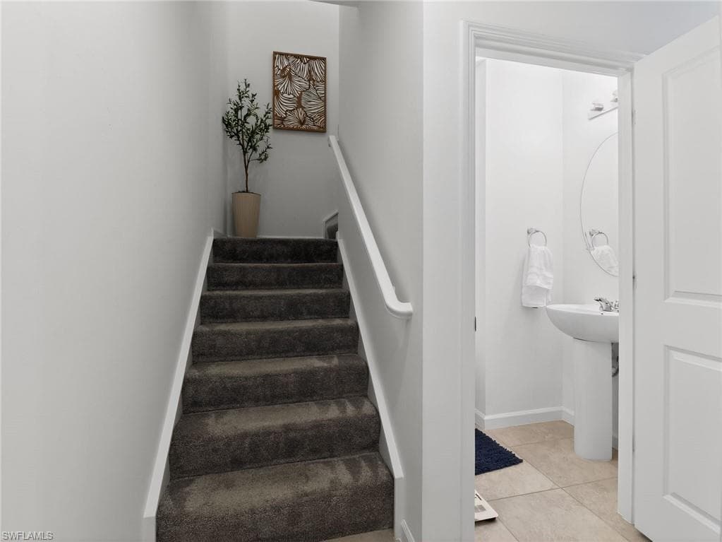 1672 Lake Jessup CIR-19