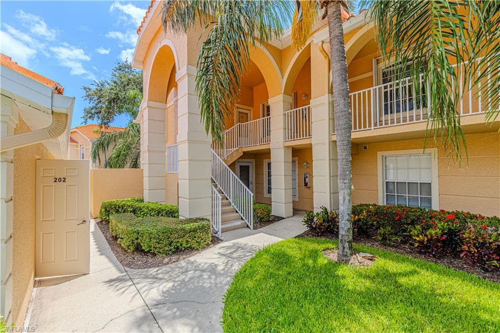 26740 Rosewood Pointe LN 202-5